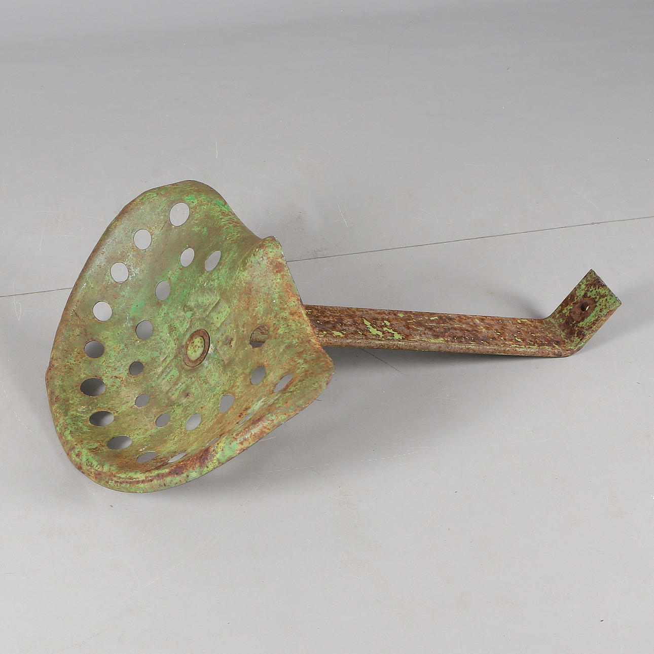 TRAKTORSTOL, järn, 1900-tal.