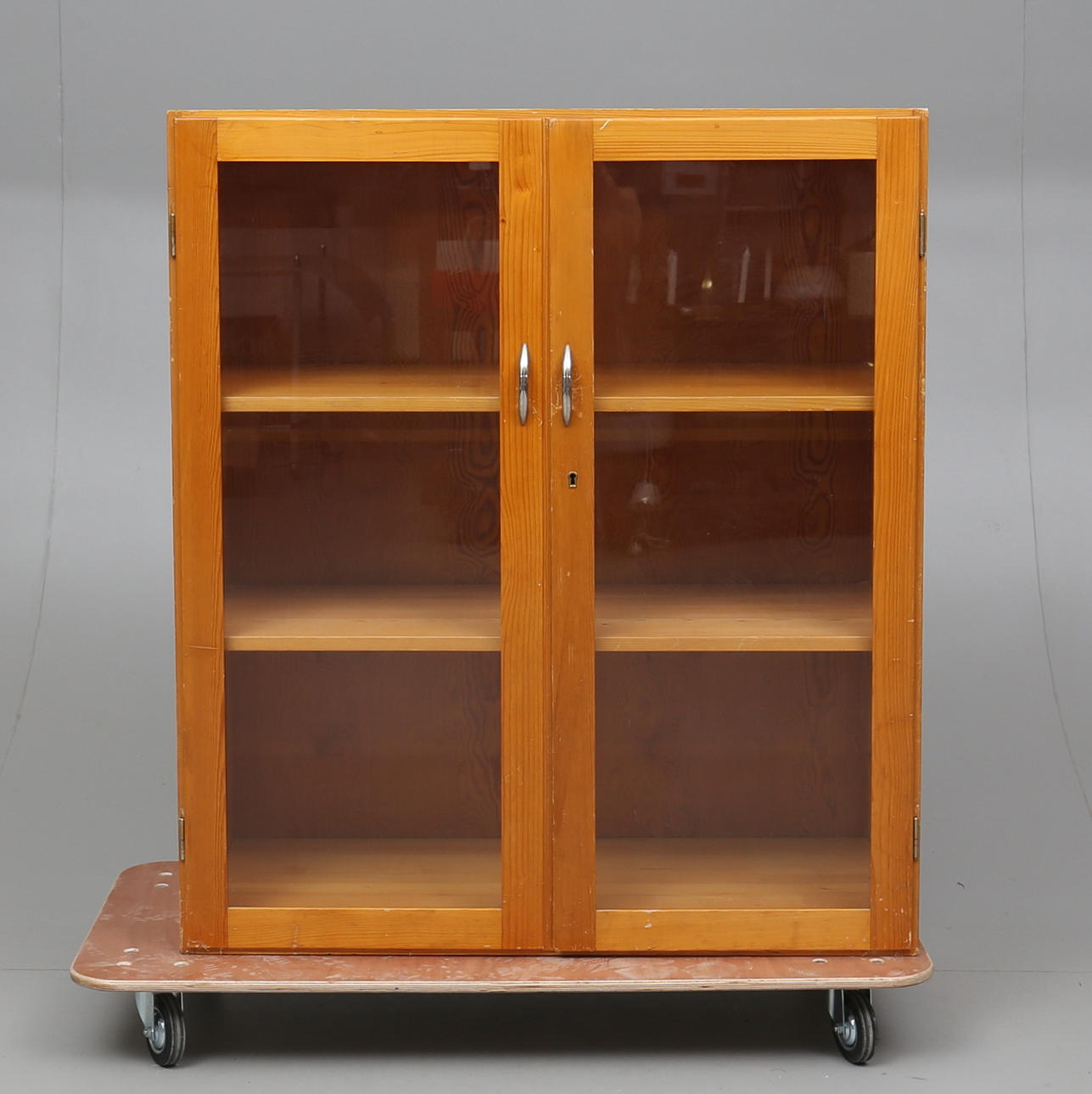 BOKSSKÅPSDEL, 1900-talets mitt.