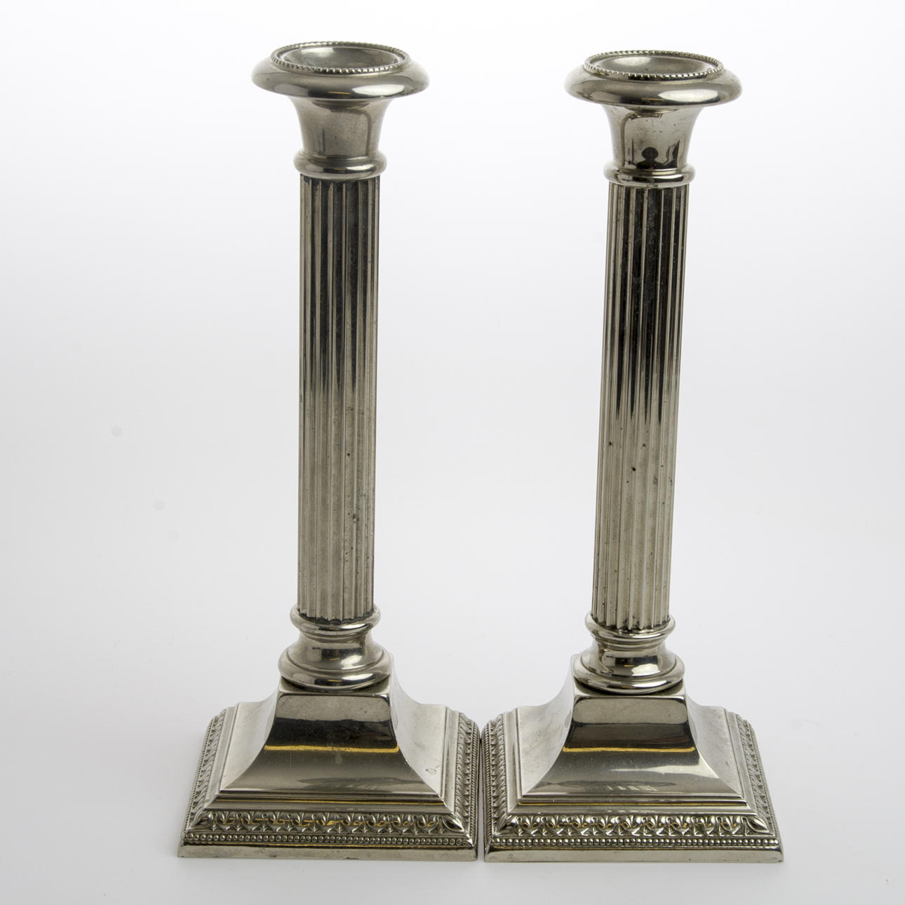 LJUSSTAKAR, 1 par, nysilver, gustaviansk stil.