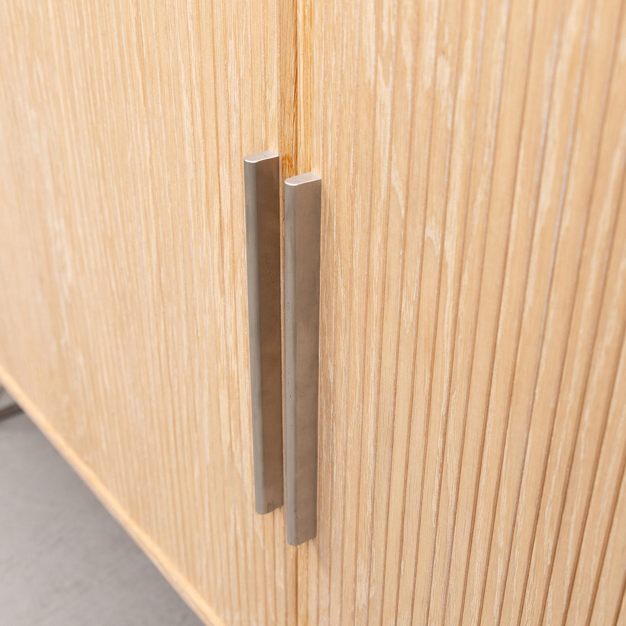 SÖREN NISSEN OCH EBBE GEHL. Sideboard AK 2730, white oiled oak and