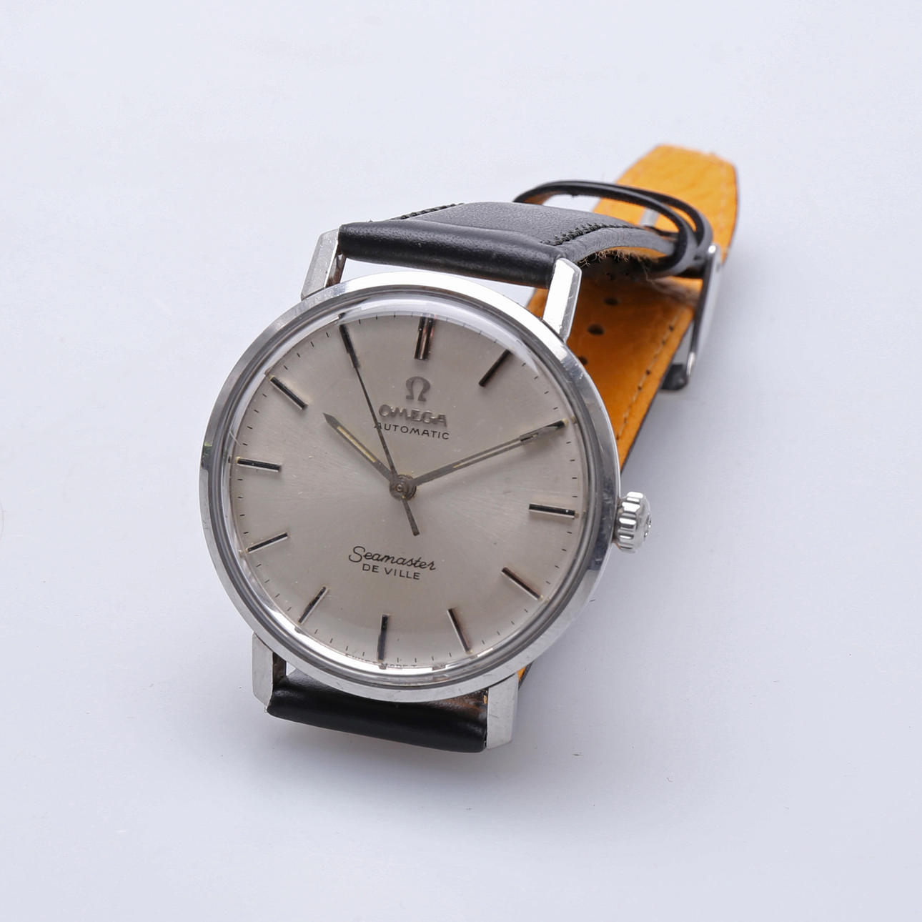 HERRARMBANDSUR, OMEGA Seamaster De Ville Automatic.