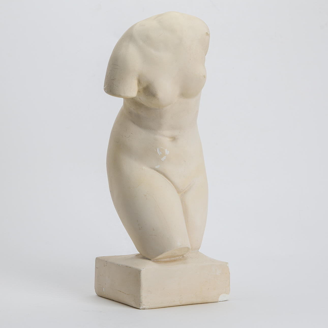 SCULPTURE, female torso, plaster.