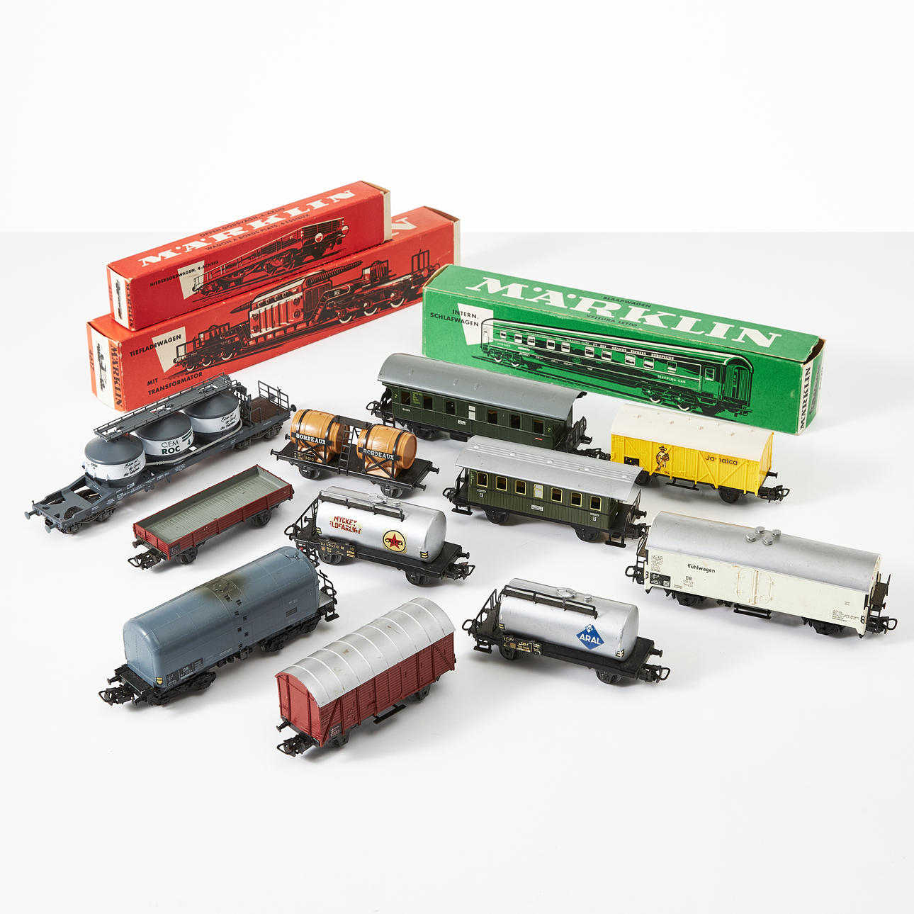 MÄRKLIN, 22 trolleys.