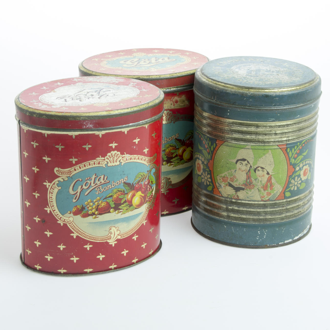 PLÅTBURKAR, 3 stycken, bk. a. Göta Bonbons.