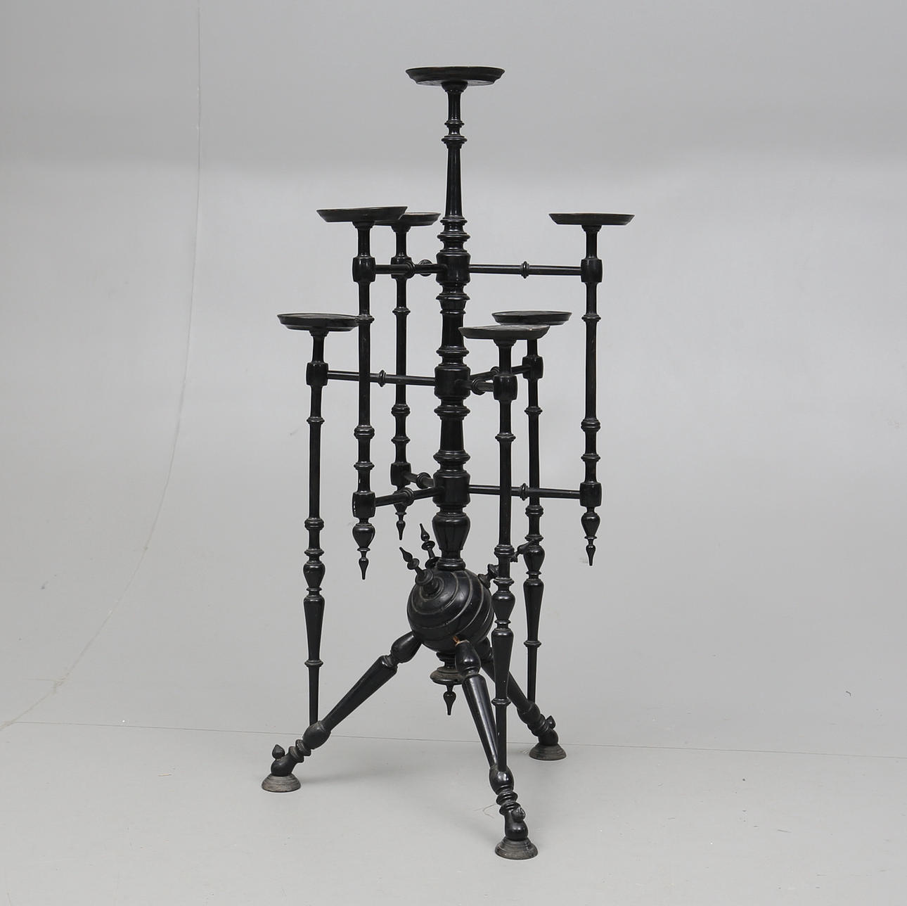 BLOMSTERPIEDESTAL, nyrenässans 1900-talets början.