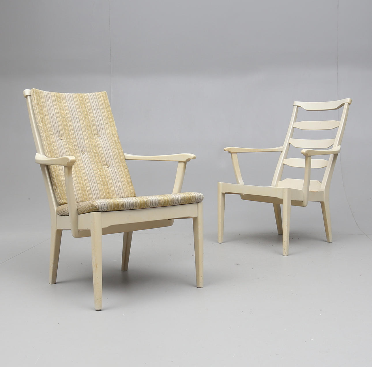 KARMSTOLAR, ett par, "Vapensmeden", Carl Malmsten, H. Sjögren.