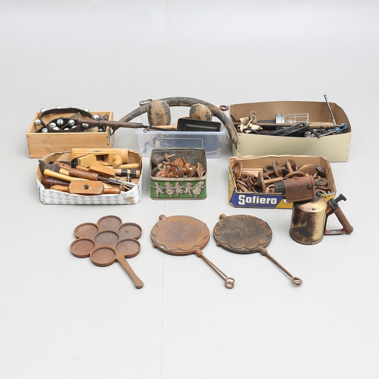 ALLMOGEFÖREMÅL, stort parti.