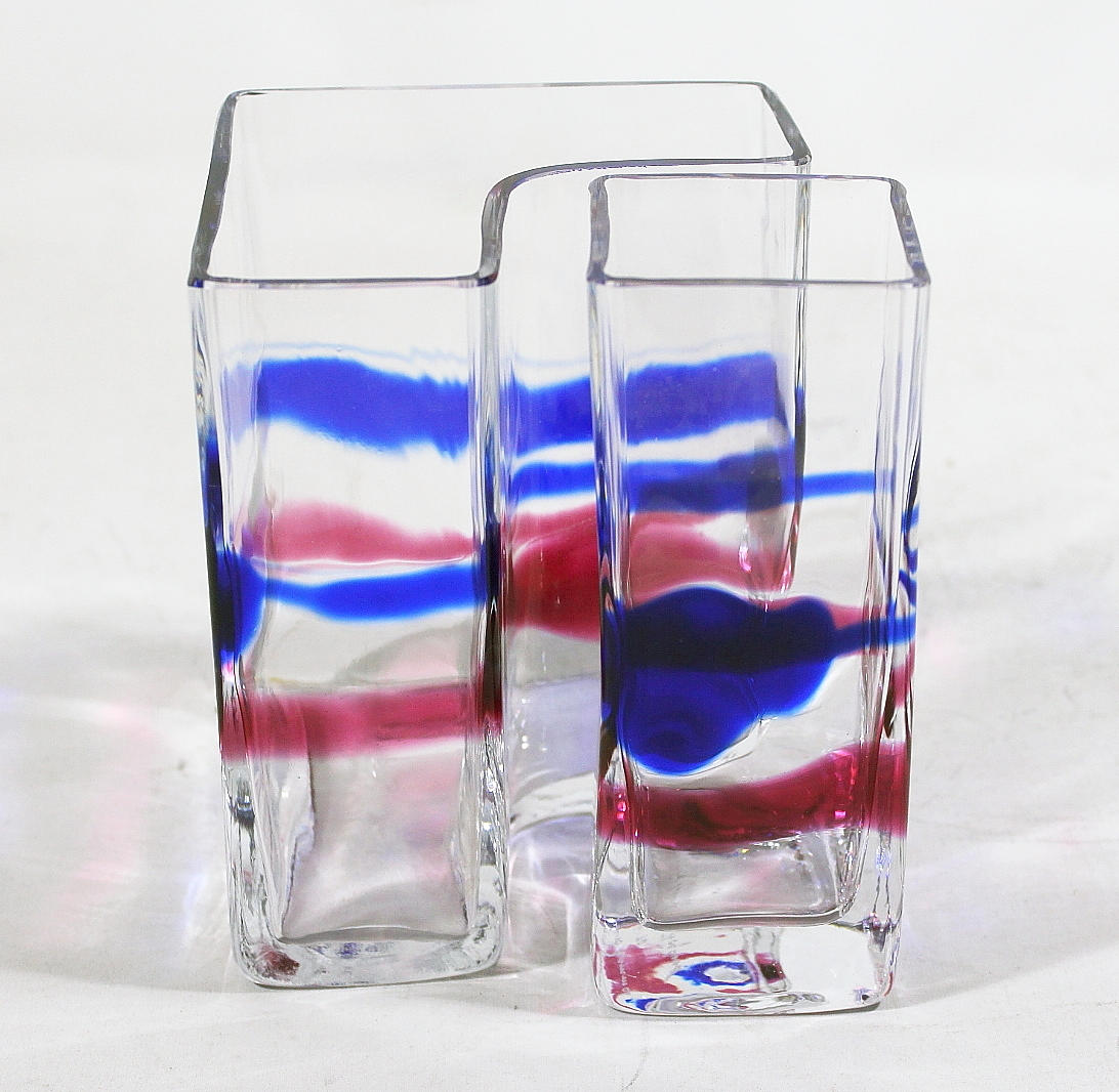 VASER, glas, 2s, signerade Erik Höglund Linshammar.