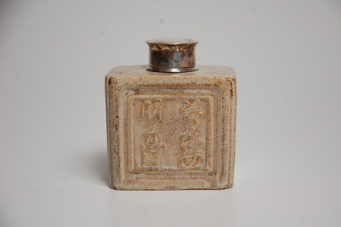 TEDOSA, Kina med silverlock.