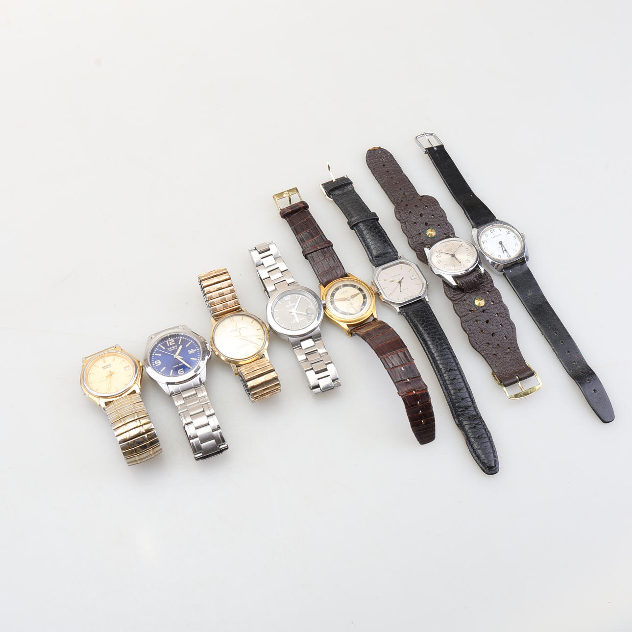 WRISTWATCH, 8 pieces, steel.