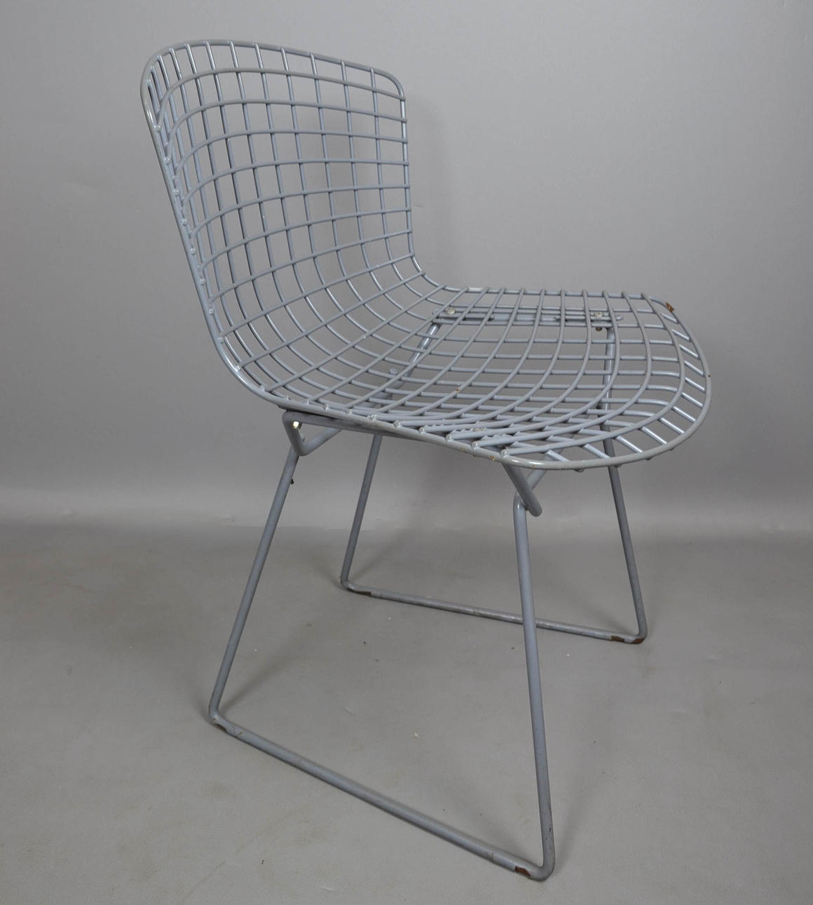 HARRY BERTOIA. STOL, "WIRE CHAIR", KNOLL.