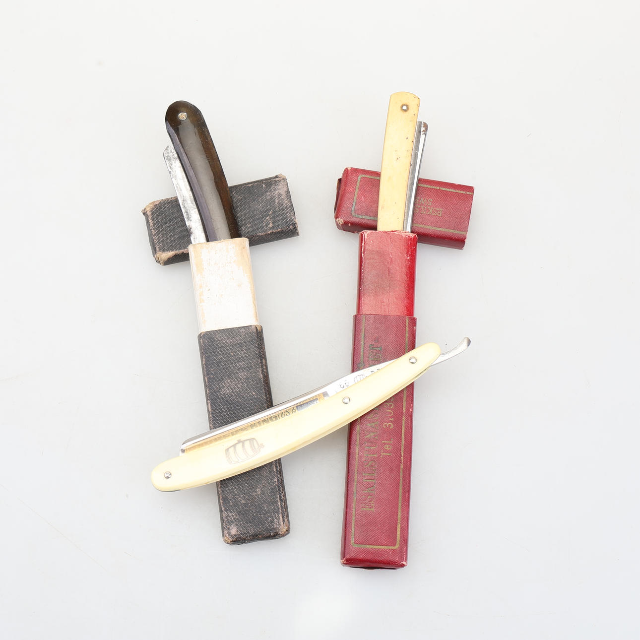 RAZORS, three pieces.