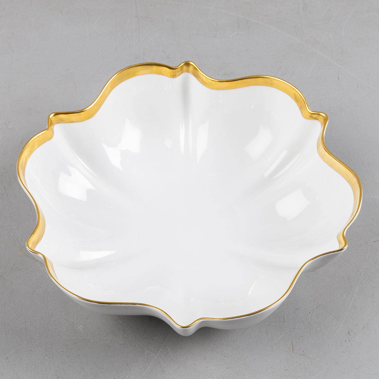 KARIN BJÖRQUIST. A “Nobel” serving bowl, Rörstrand.