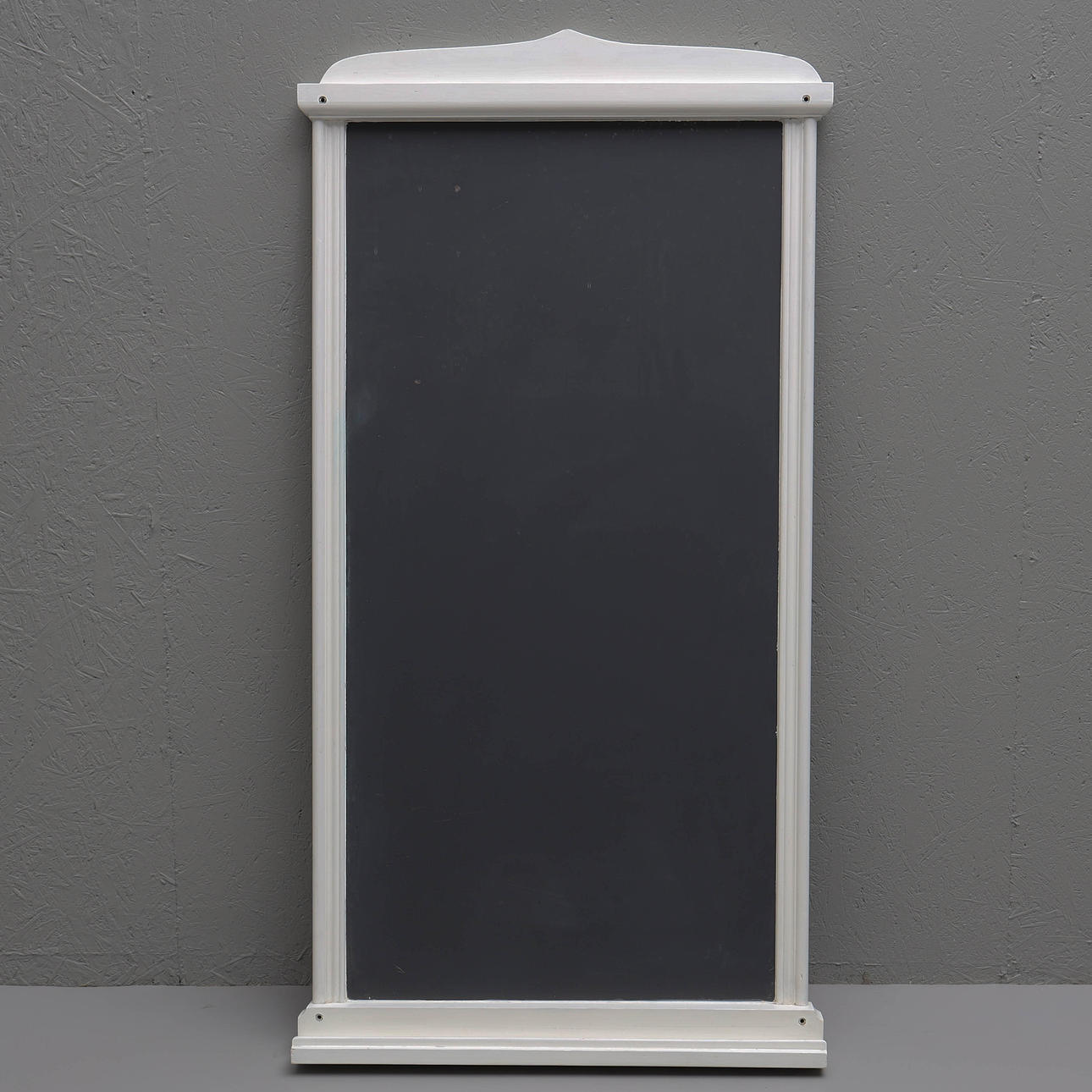 GRIDDLE BOARD, painted wooden frame.