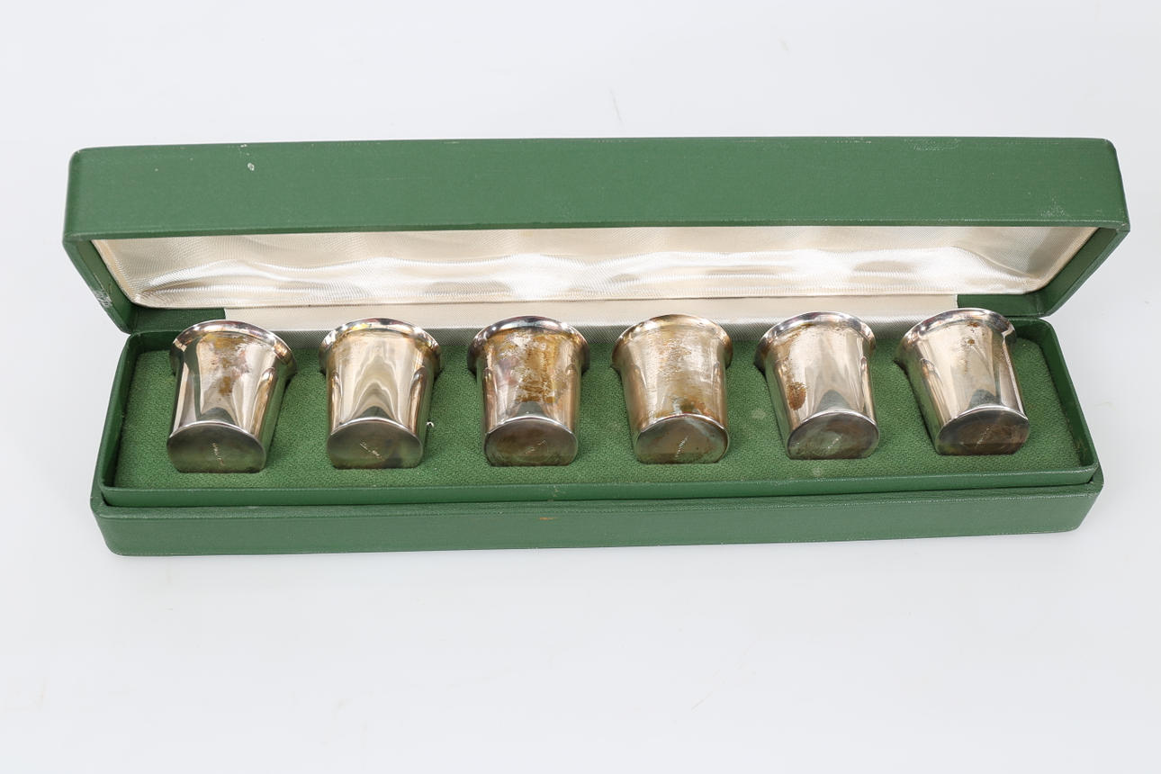 BÄGARE, silver, 6 stycken, 115,1 gram.