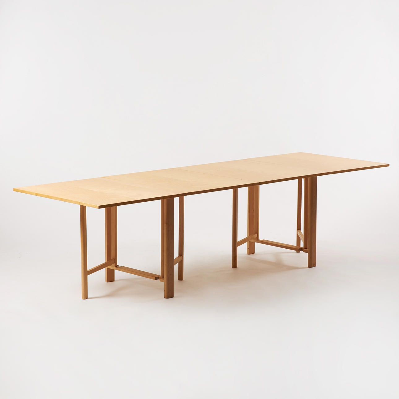 BRUNO MATHSSON. “Maria Flap”, slogan, Bruno Mathsson International.