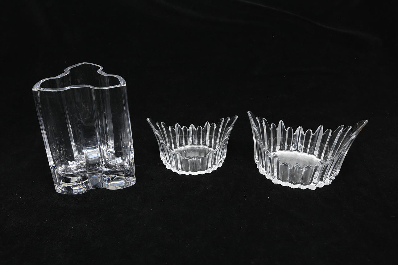 A set of 3 glass objects, including Kosta Boda.