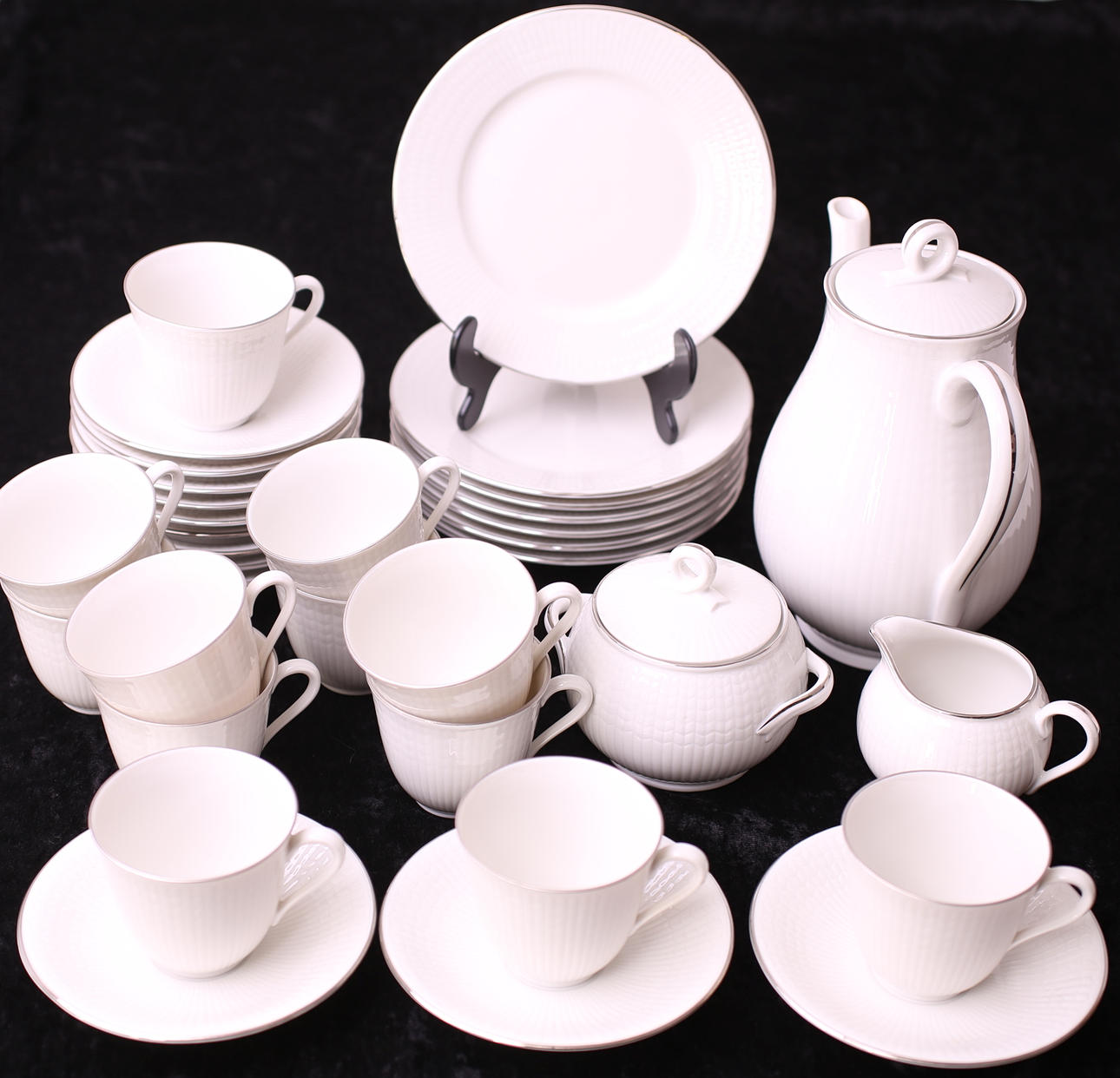 KAFFESERVIS, 34 delar, porslin, Louise Adelborg - Capitol - Rörstrand, 1900-tal.