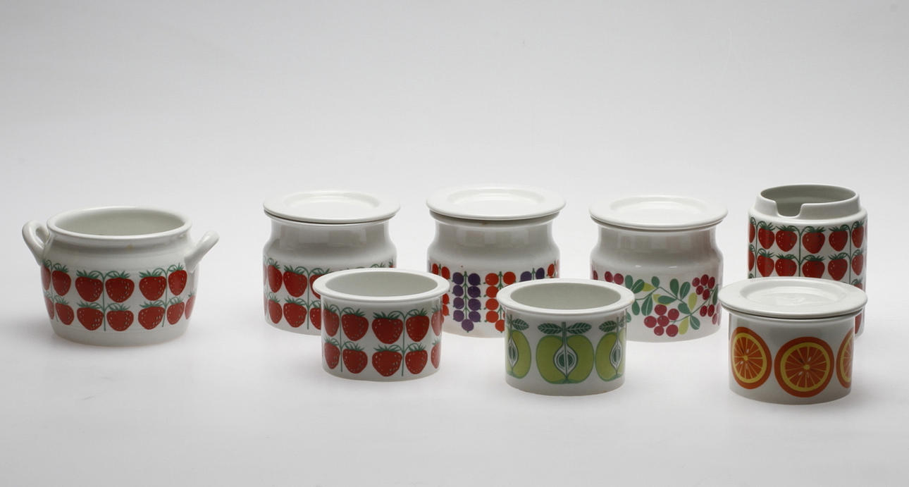 SYLTBURKAR, 8 st, porslin, Arabia, Finland.