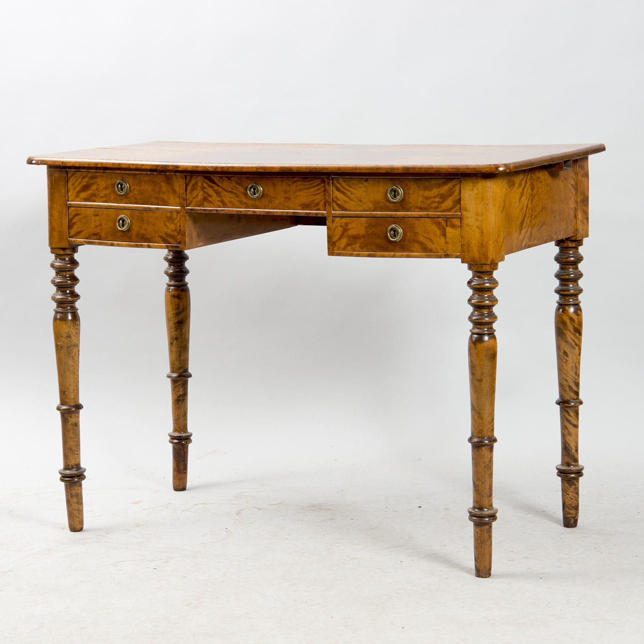 SKRIVBORD, björk, nyrenässans.