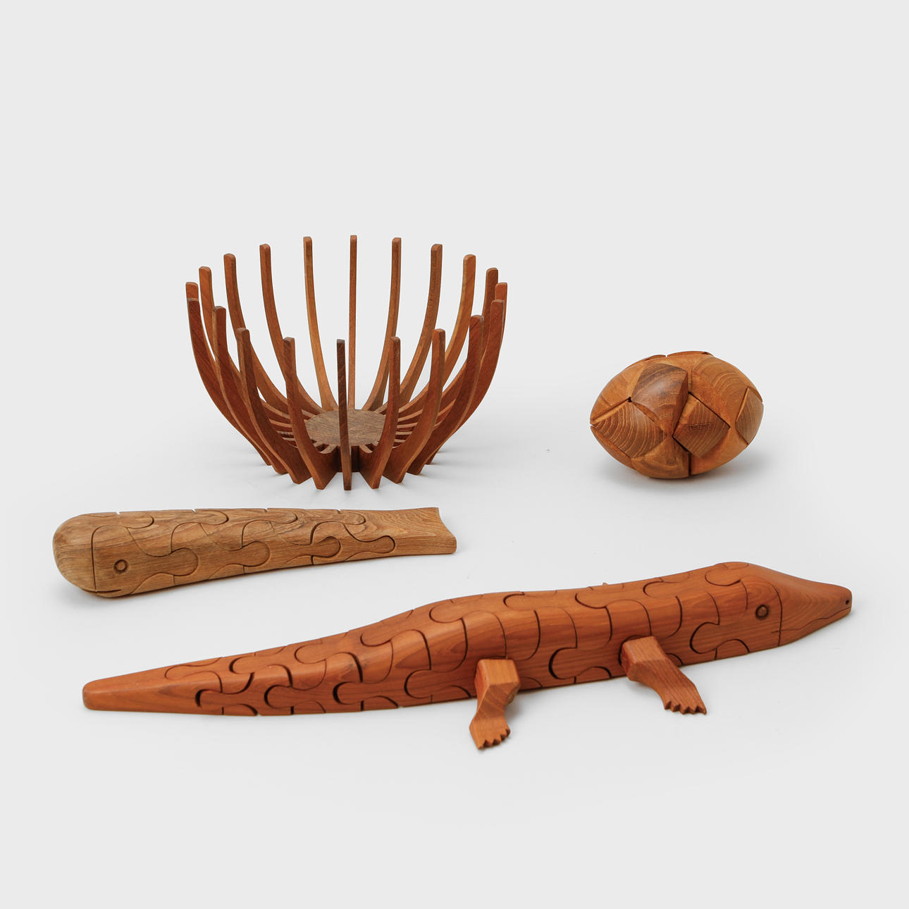 PUZZLE, 3 pieces and BOWL, Trip Trap, Denmark.