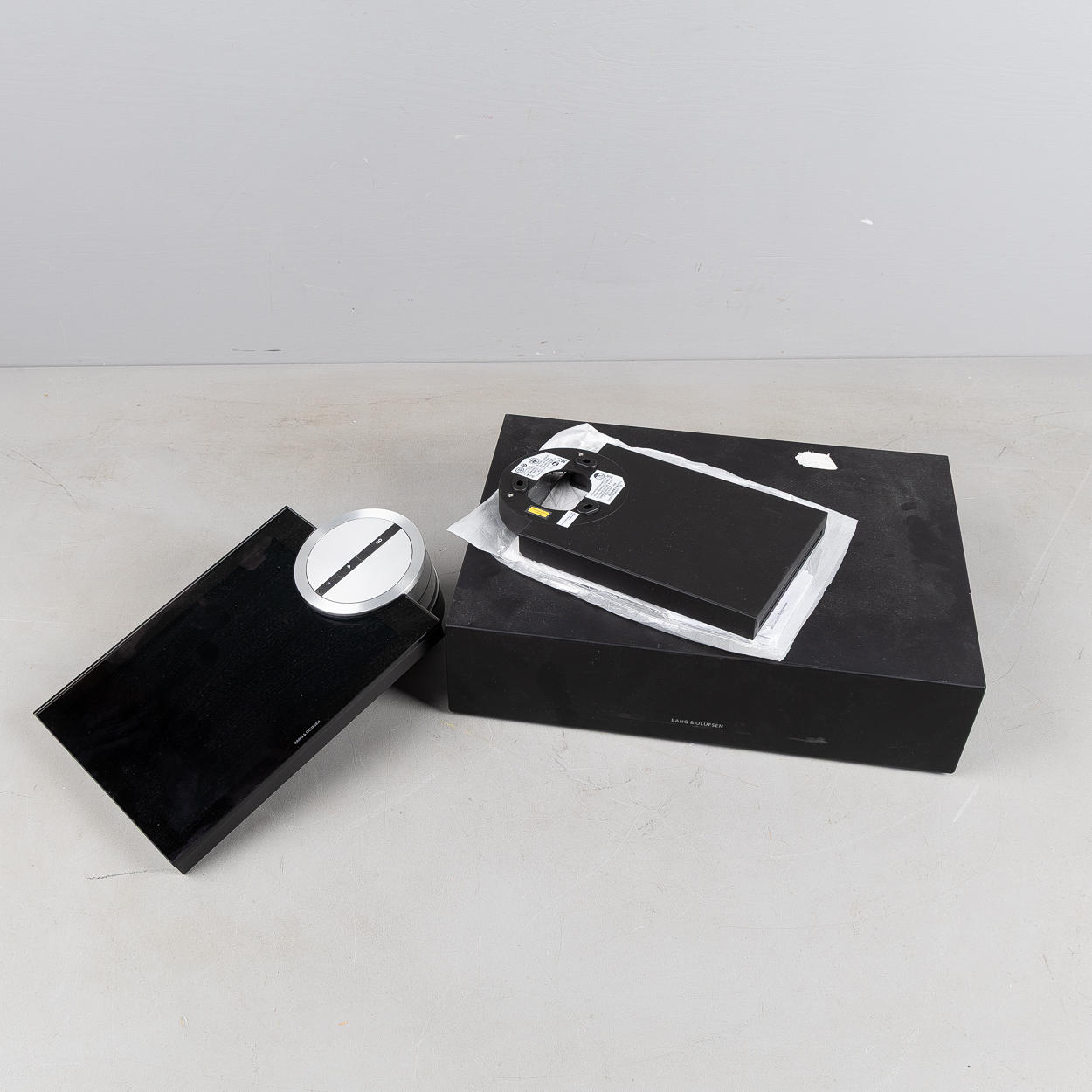 BANG&OLUFSEN Beo Sound5/Beo Master5 【公式通販】