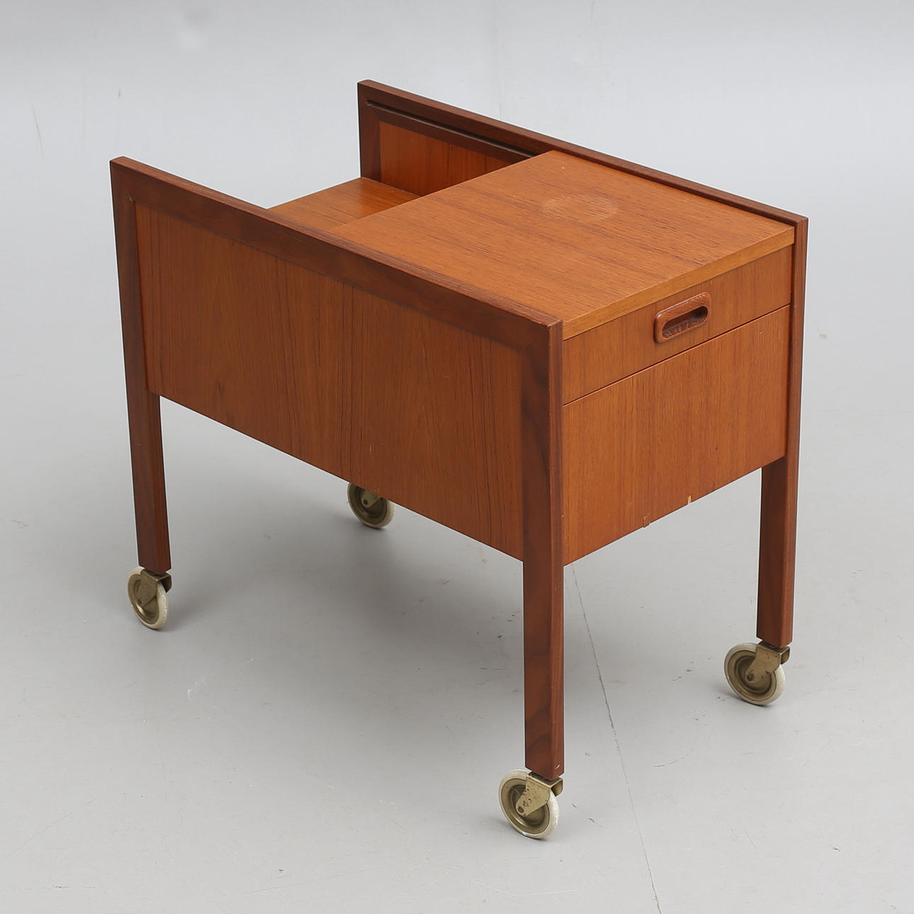 SYBORD, teak, 1900-talets mitt.