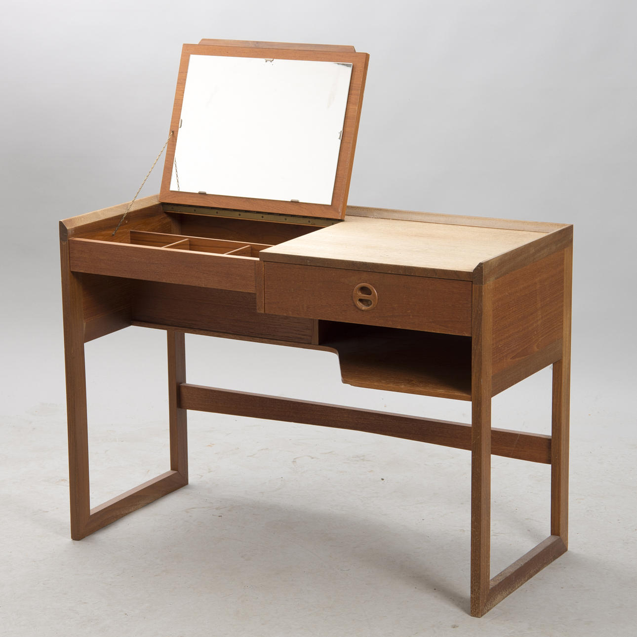 SMINKBORD, teak, 1900-talets mitt.