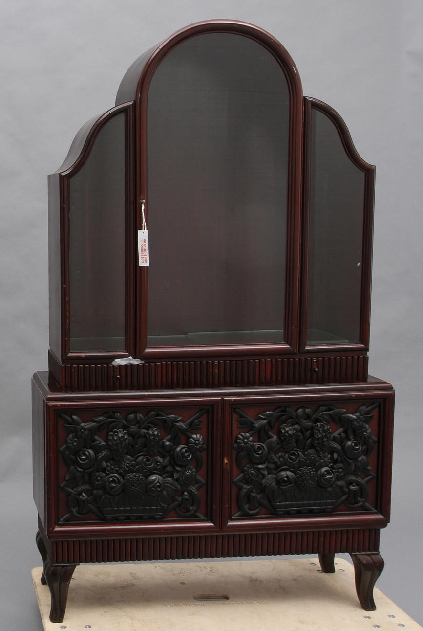 VITRINSKÅP, 1930-tal.