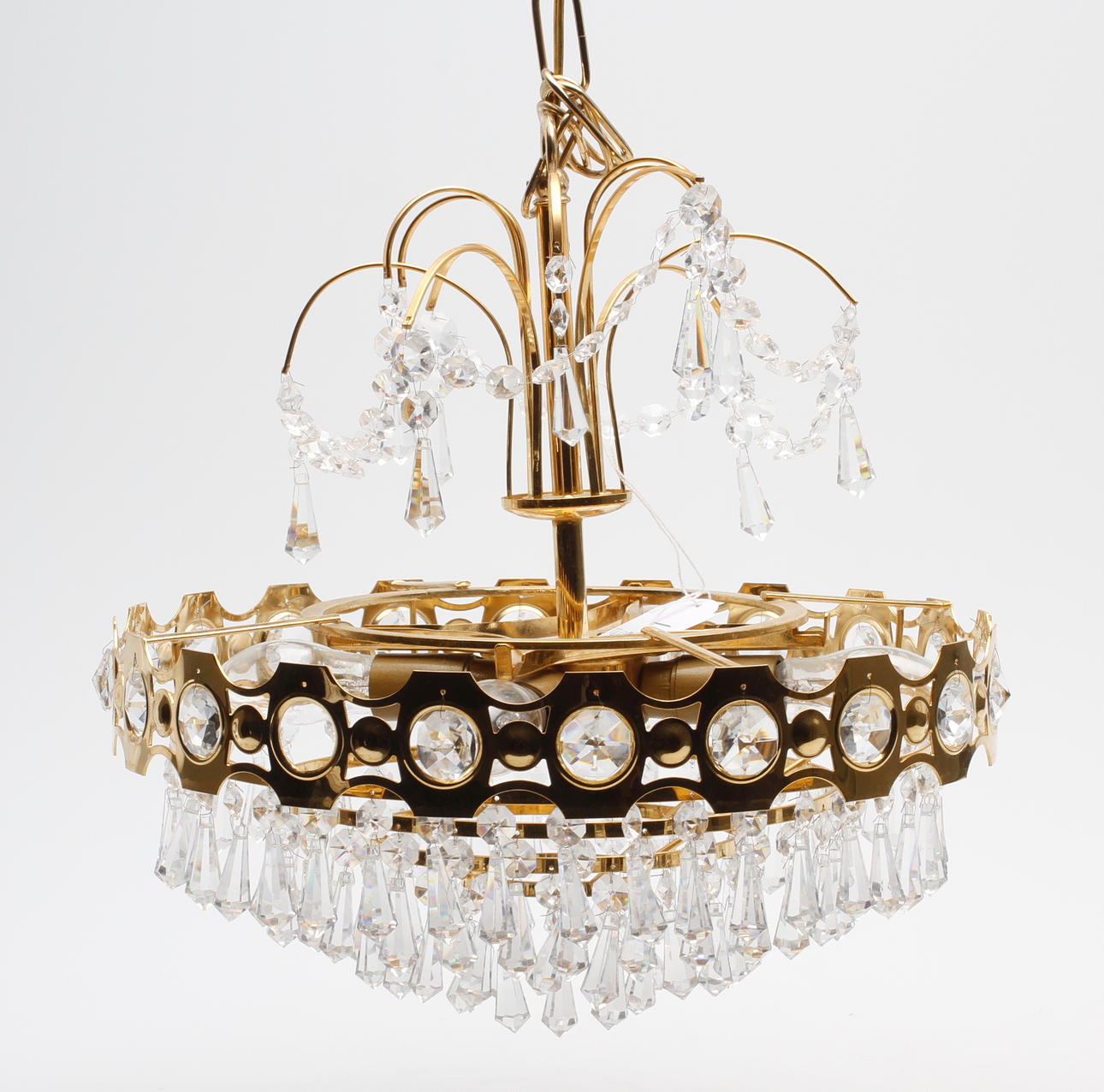 TAKLAMPA, med prismor, 1900/2000 tal, Rejmyre.