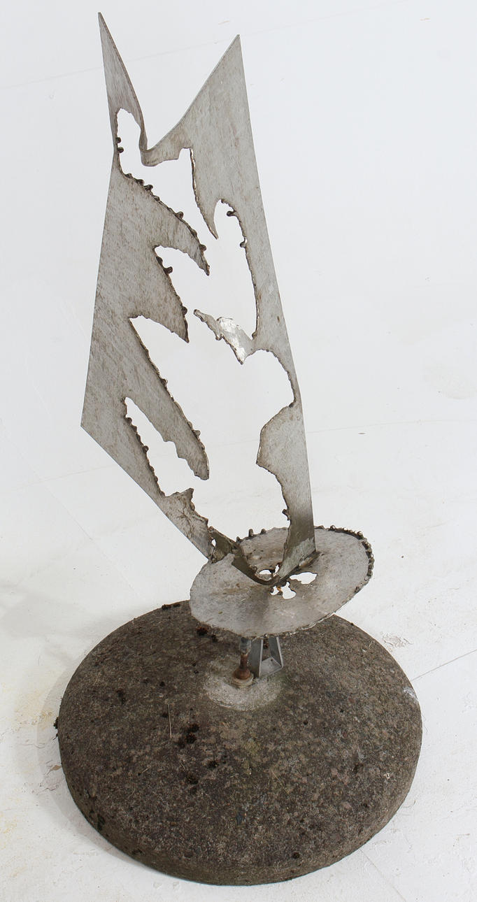 THEODOR ERIK PAUCKSTADT. trädgårdskonst, metall, ej signerad.