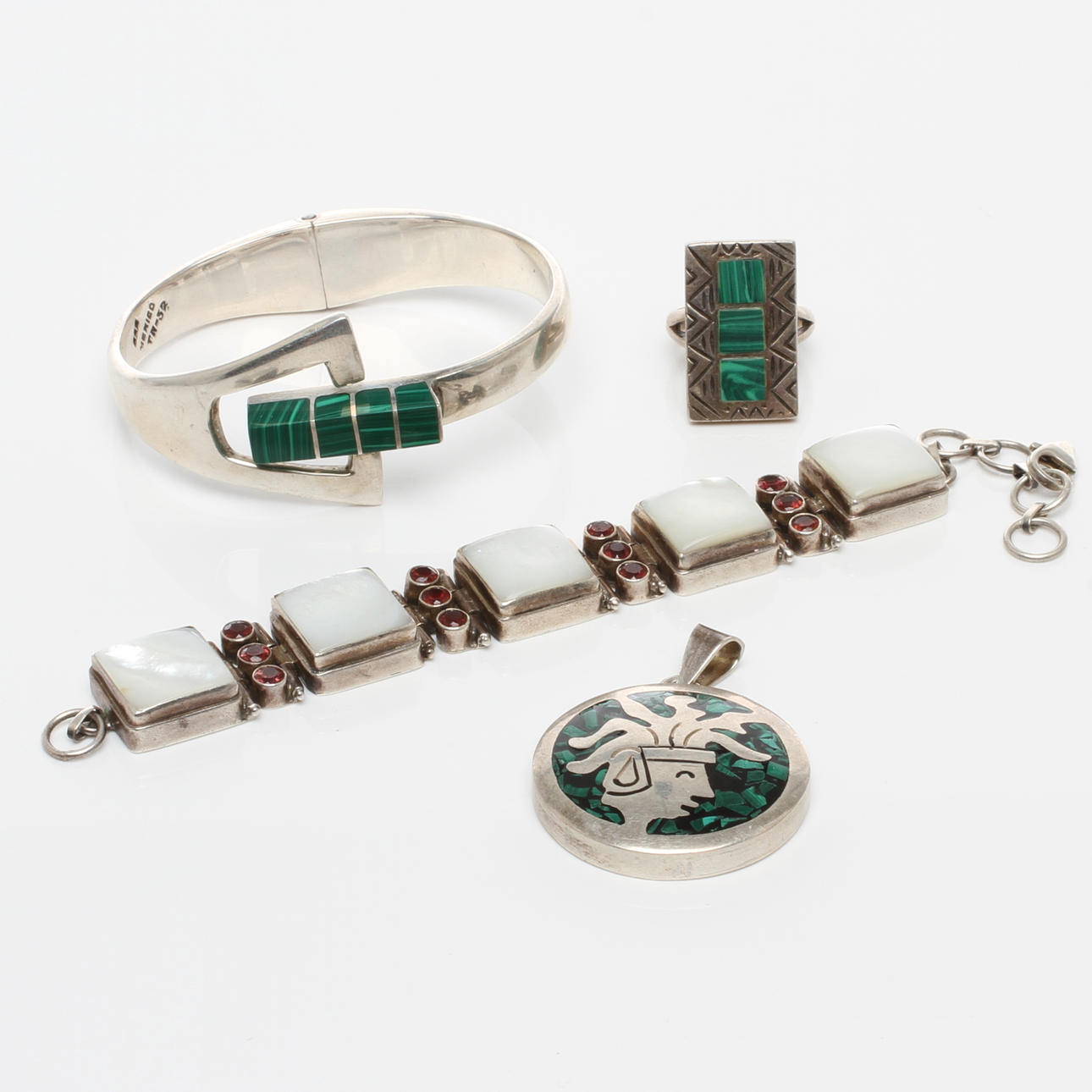 SMYCKEN, 4 delar, silver, delvis märkt Mexiko, 1900-tal.