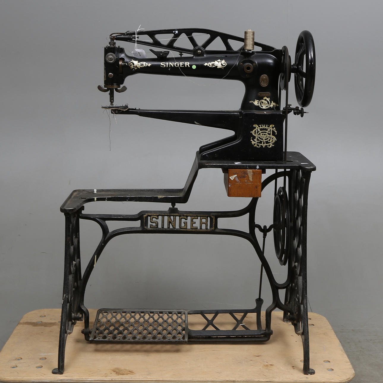 SYMASKIN, Singer, industri, för skomakeri, 1900-talets början.