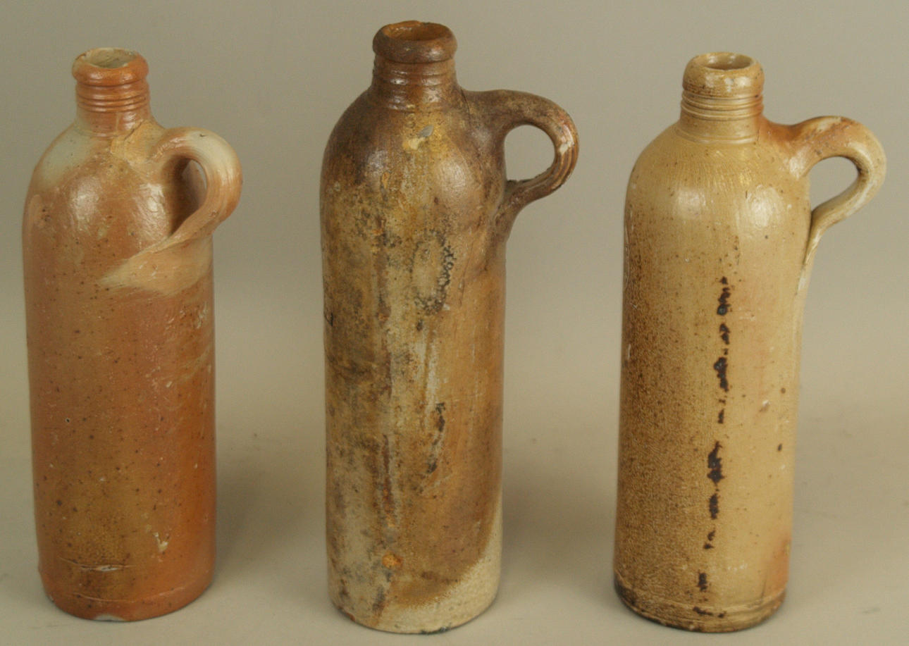 3 FLASKOR VATTEN - LERGODS, 1800-TAL.