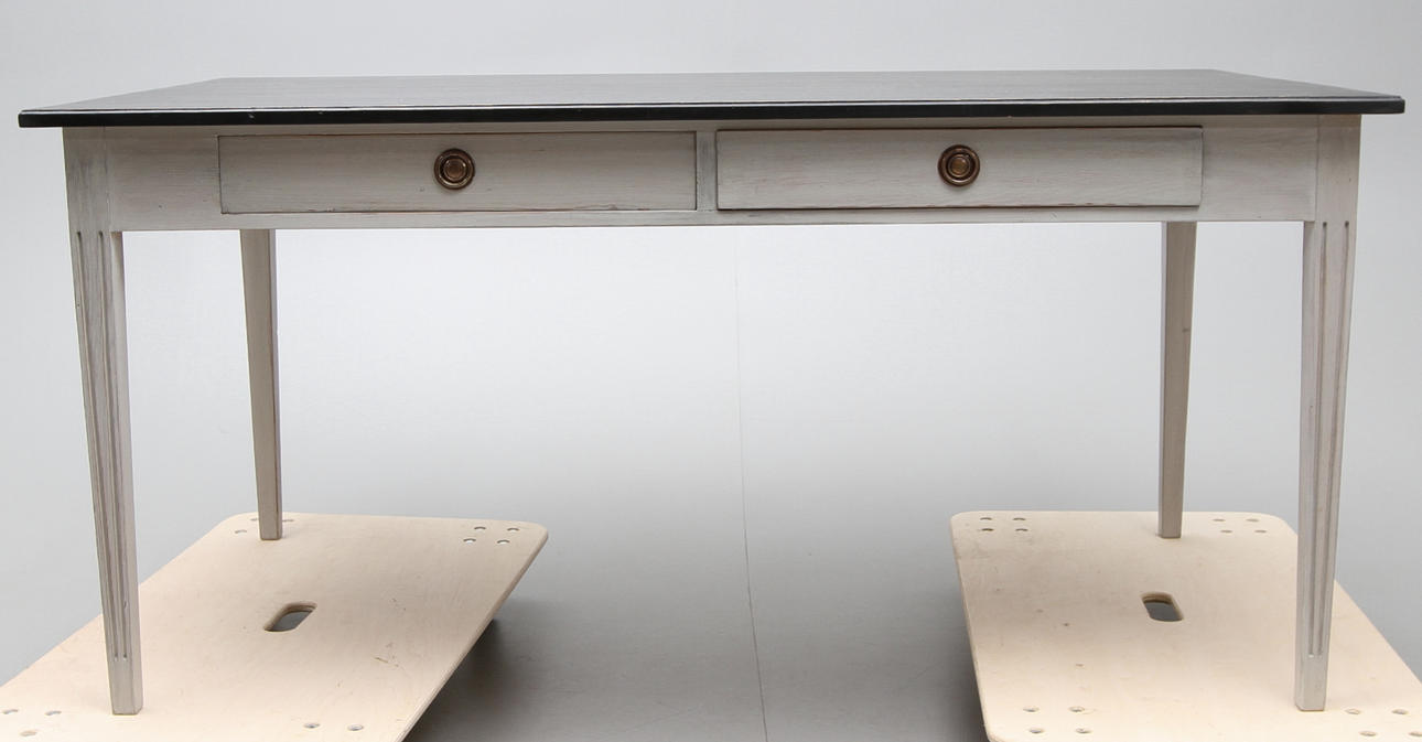 SKRIVBORD, gustavians stil C:a 1900.