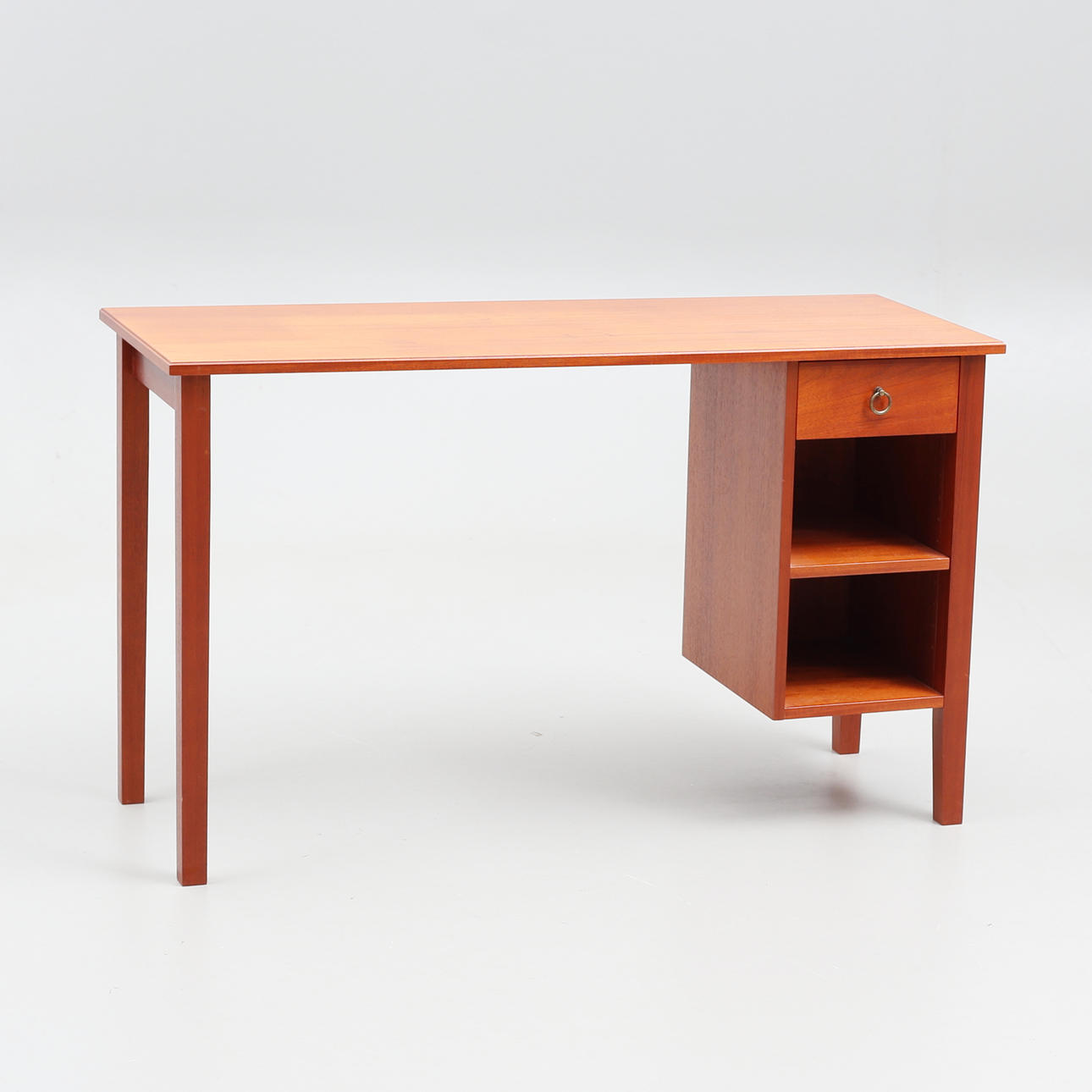 A late 20th century desk.