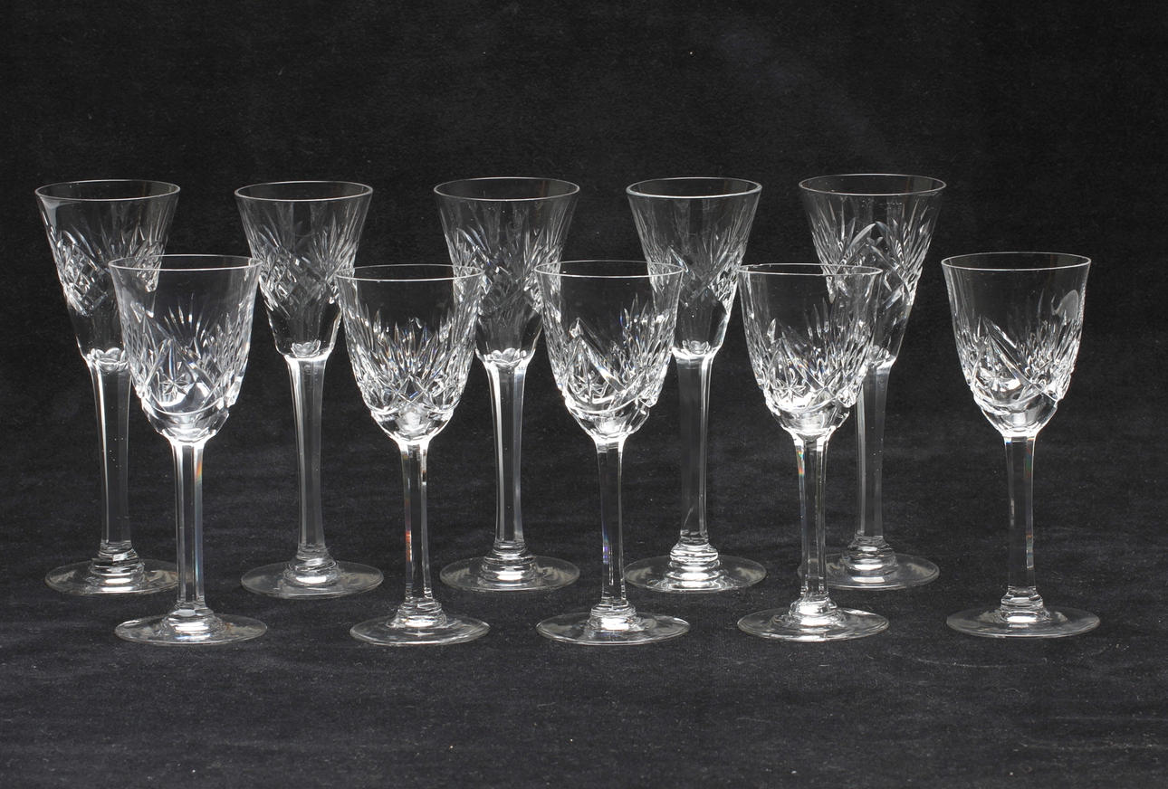 SNAPSGLAS, 5 + 5 st, "Helga". 1900-tal.