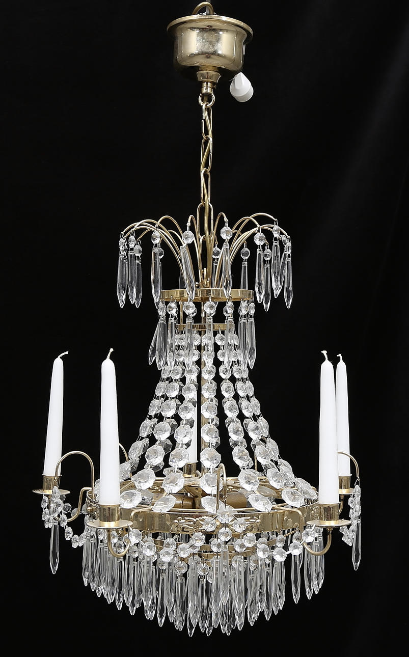 TAKKRONA, sengustaviansk stil, 1900-tal, höjd exklusive kedja 50 cm.