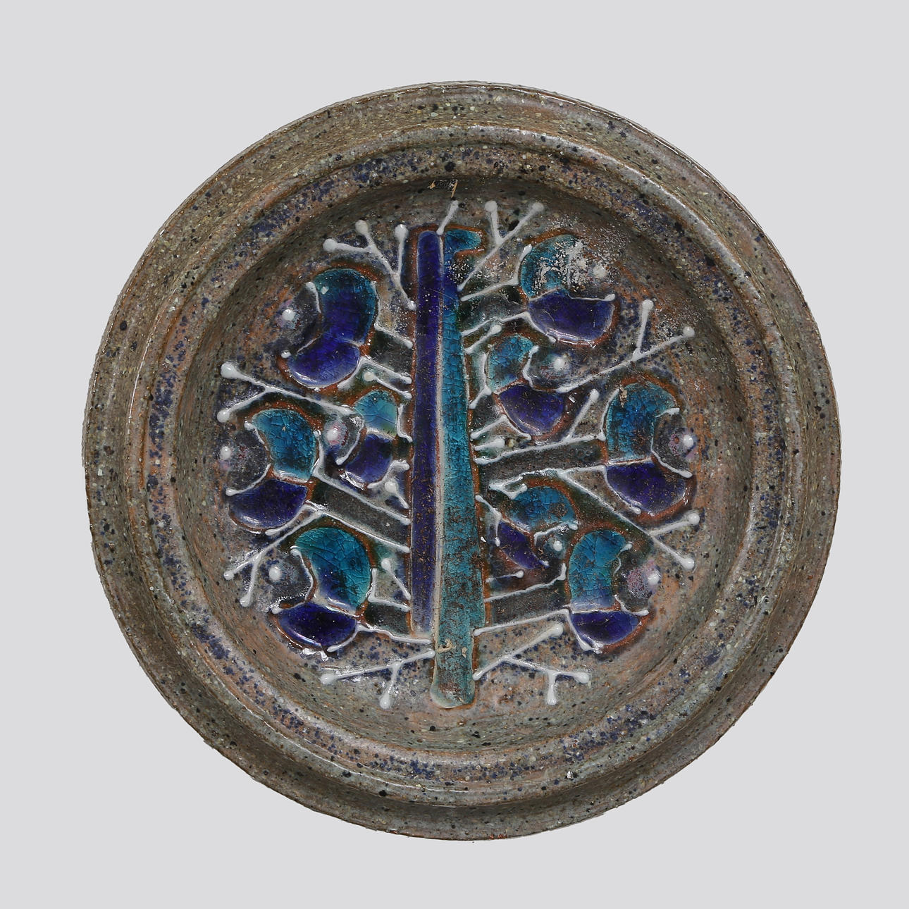 Thomas Hellstrom. SAUCER, NITTSJÖ, SIGNED.