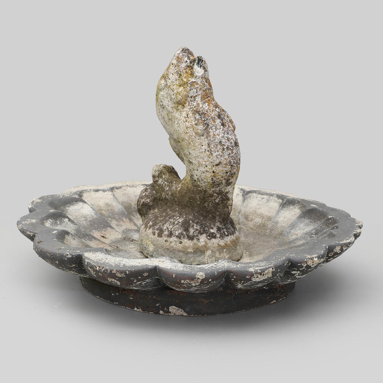 SUIHKULÄHDE, sementti, 1900-luku.