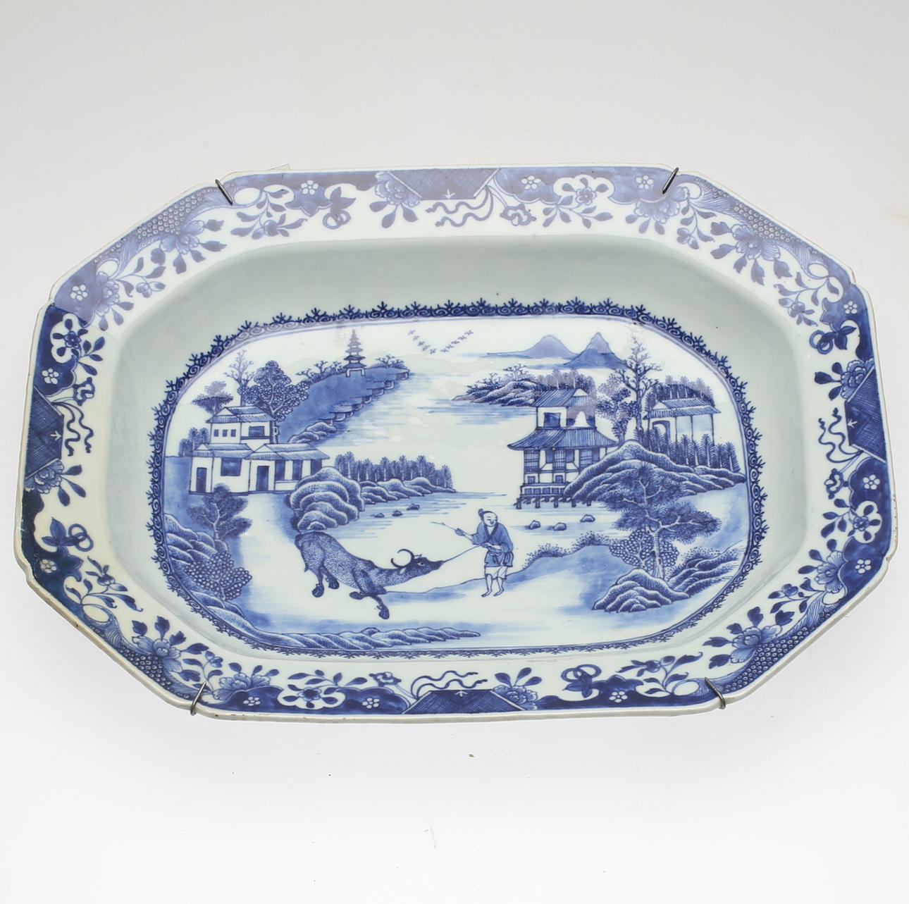 STEKFAT, porslin, Kina, 1700/1800-tal.