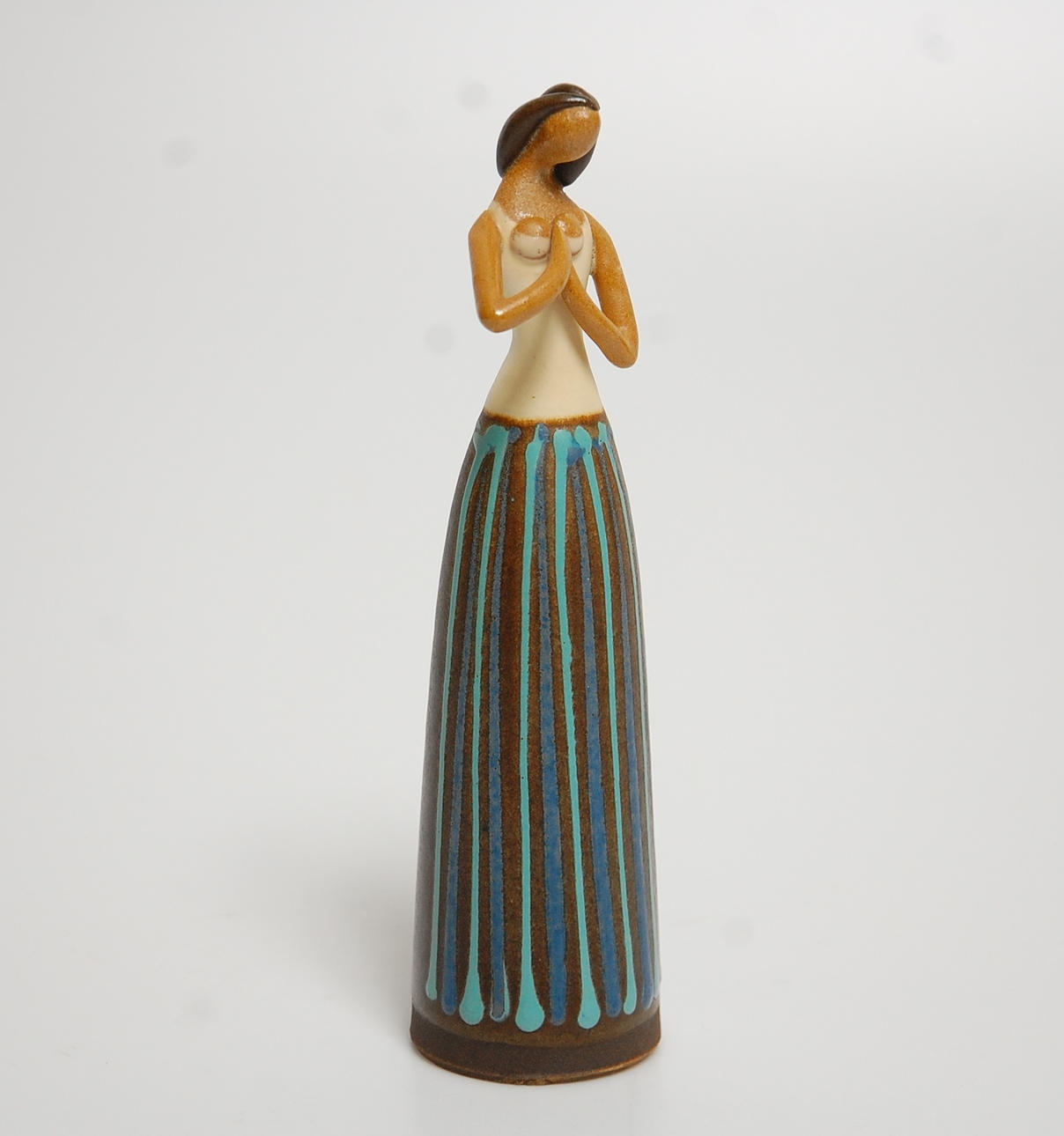 FIGURIN, keramik, " Flickan från Backafall ".