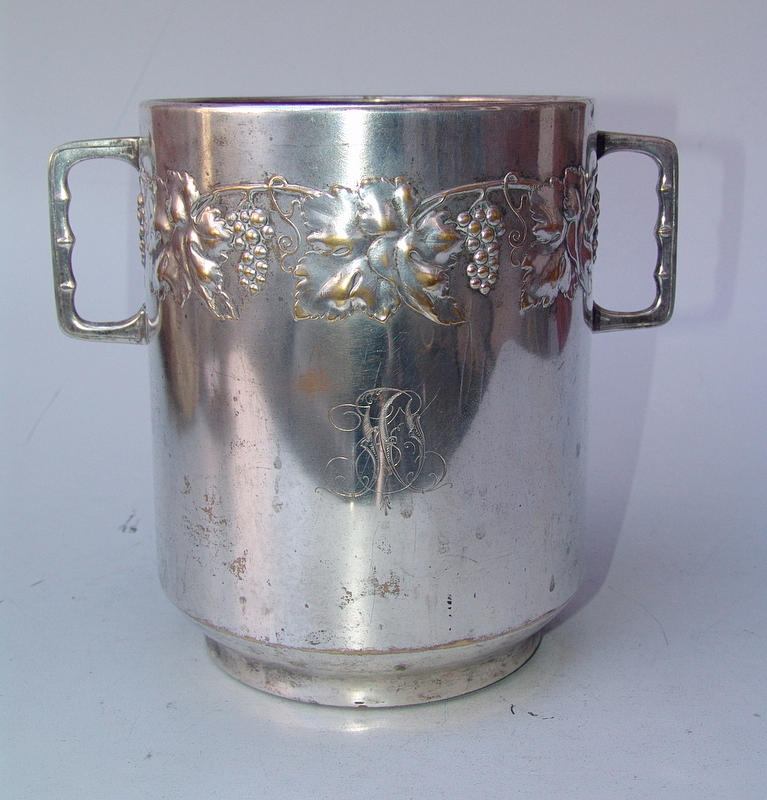 KAYSER  METALLWARENFABRIK. champagnekylare, Art Nouveau, omkring 1910.