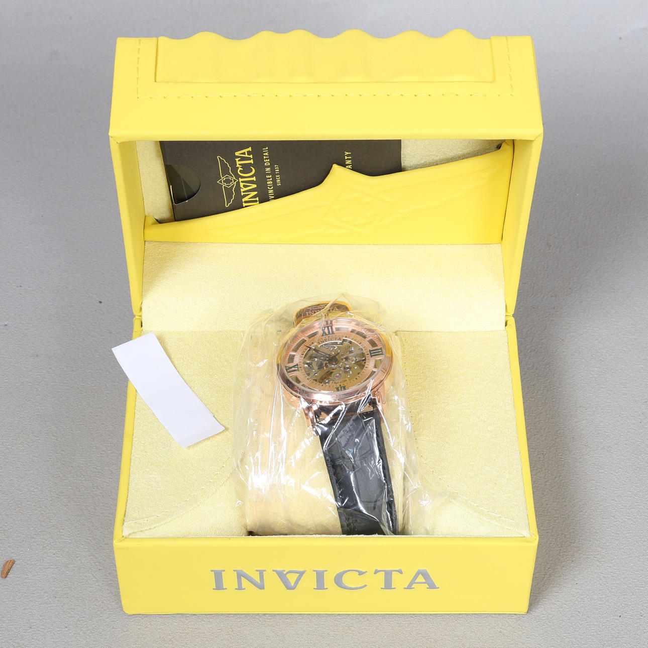 AN INVICTA OBJET D'ART AUTOMATIC GENTLEMAN'S WRISTWATCH.
