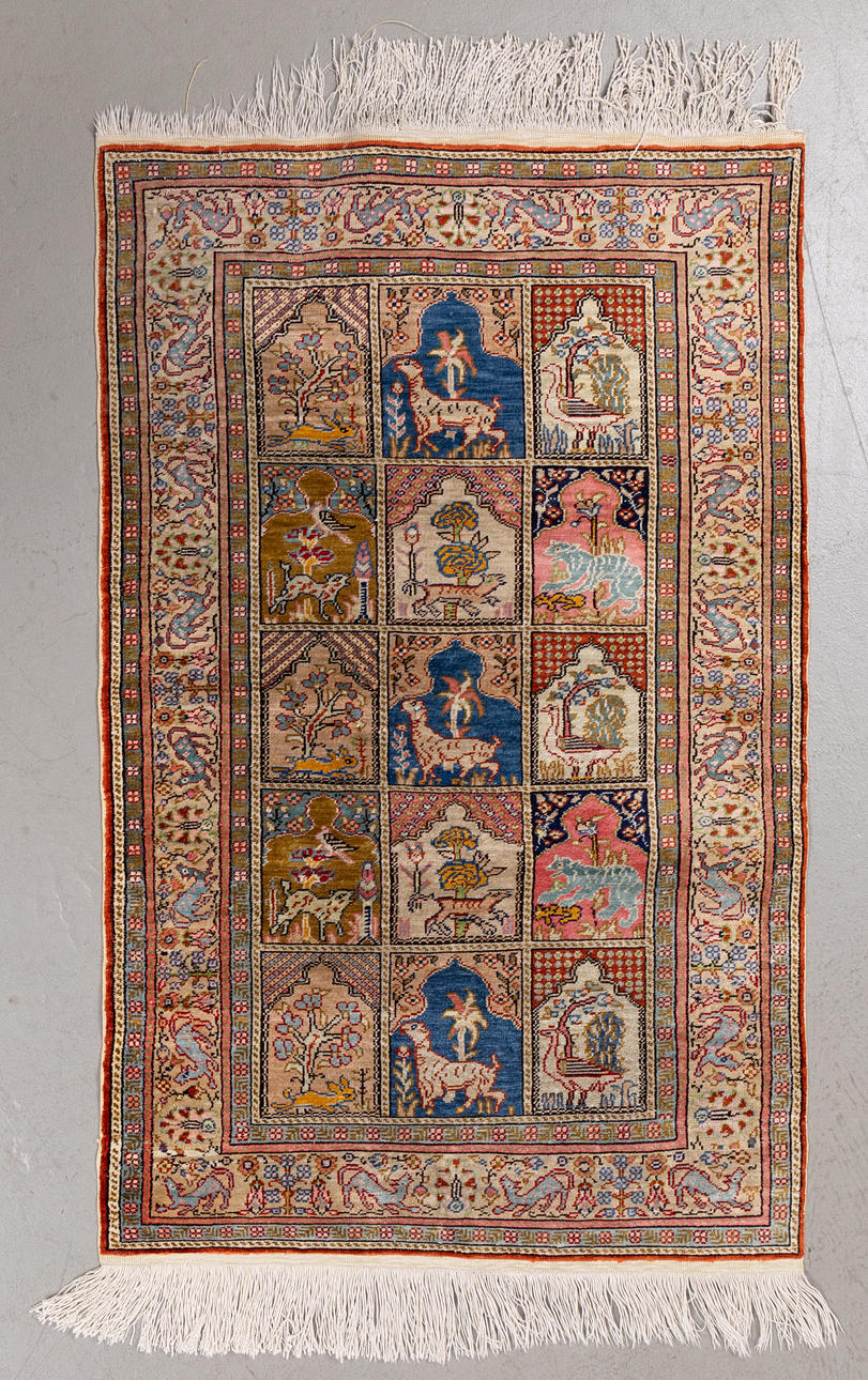 TÆPPE, orientalsk, silke, 93 x 61 cm.