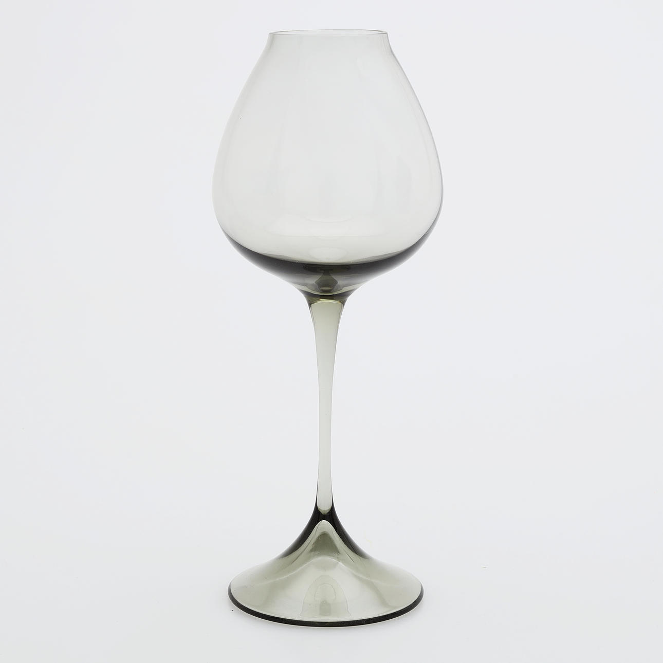 NILS LANDBERG. Tulip glass, Orrefors.