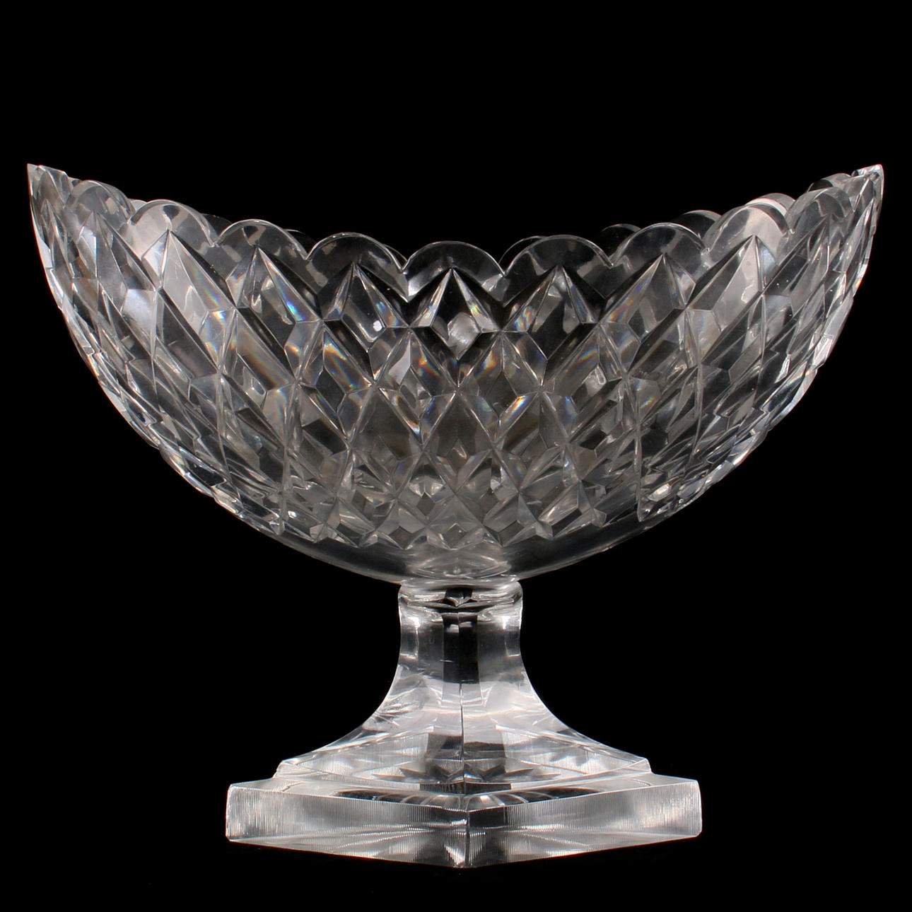 SKÅL, på fot, kristall, 1900-tal.