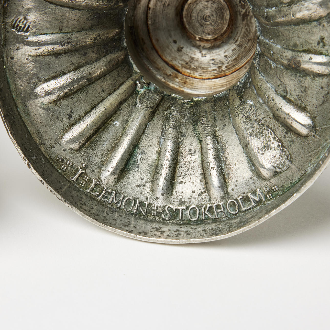 JACOB LEMON. (1782-1810/17), Ljusstakar, ett par, tenn, fyrstämplade ...