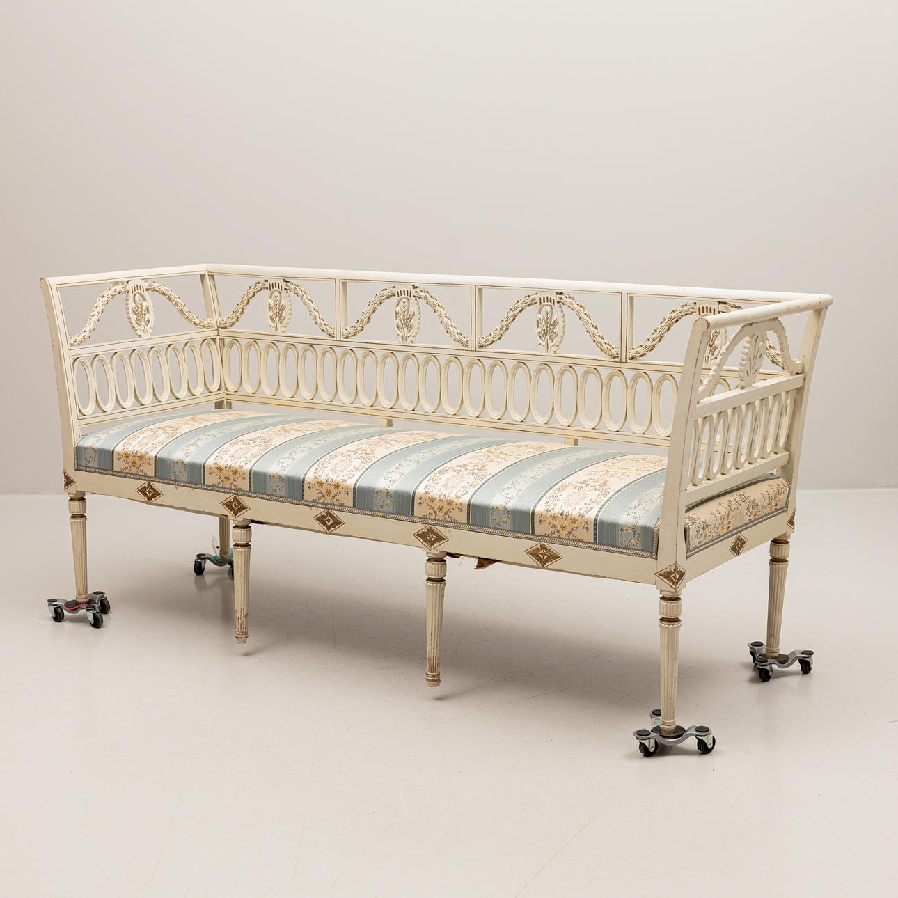 A late Gustavian style sofa, Lindome, 20th century.