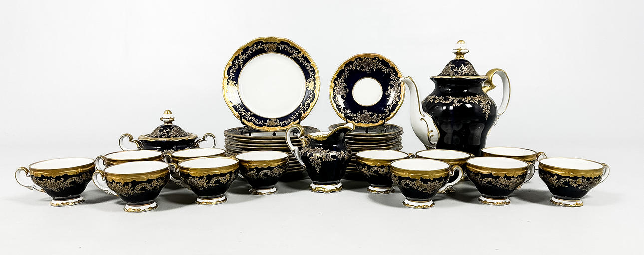 A 39-piece coffee set, “Katarina”, Echt Weimar Kobolt, Germany.